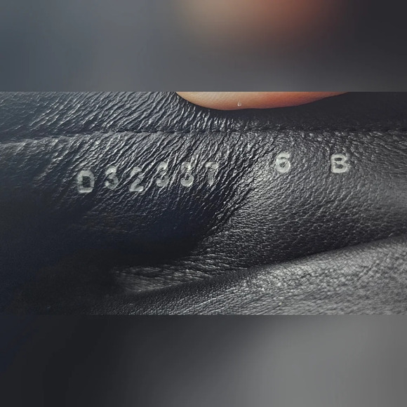 Cole Haan Women's Calf Hair Black Brown Slip On Penny Loafers Size 6 EUC *RARE* - Picture 11 of 12